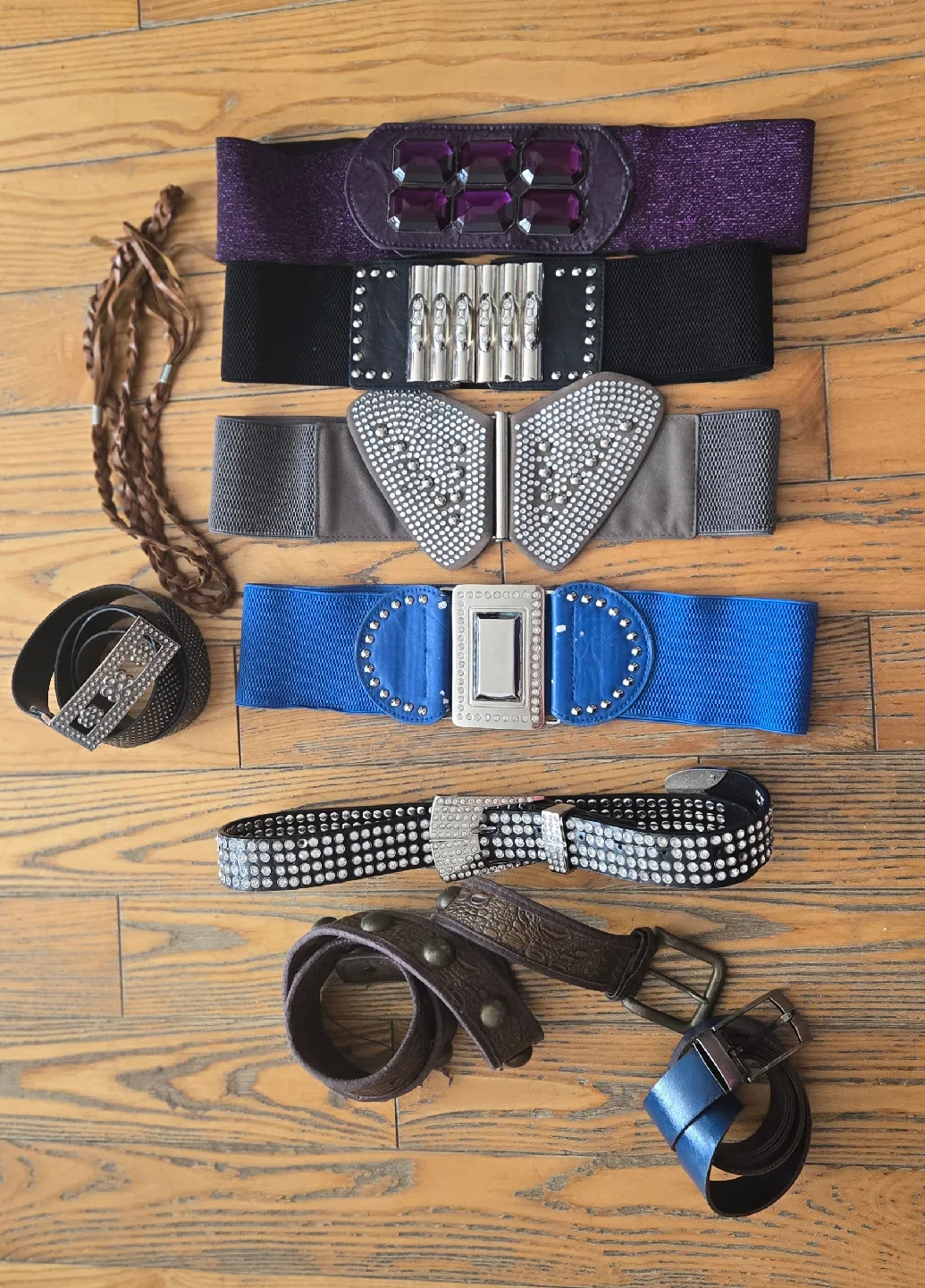 Free 9 Assorted Women's Belts