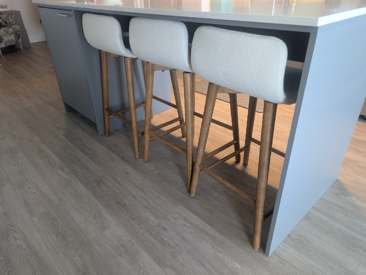 Set of 3 White Boucle Bouclair Bar Stools