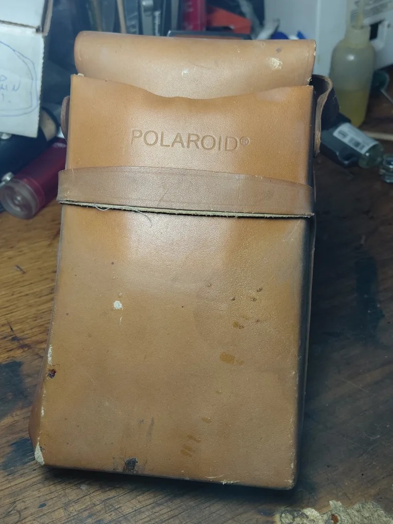 sold Polaroid Land Camera Model SX70 with Case image indicator(3)