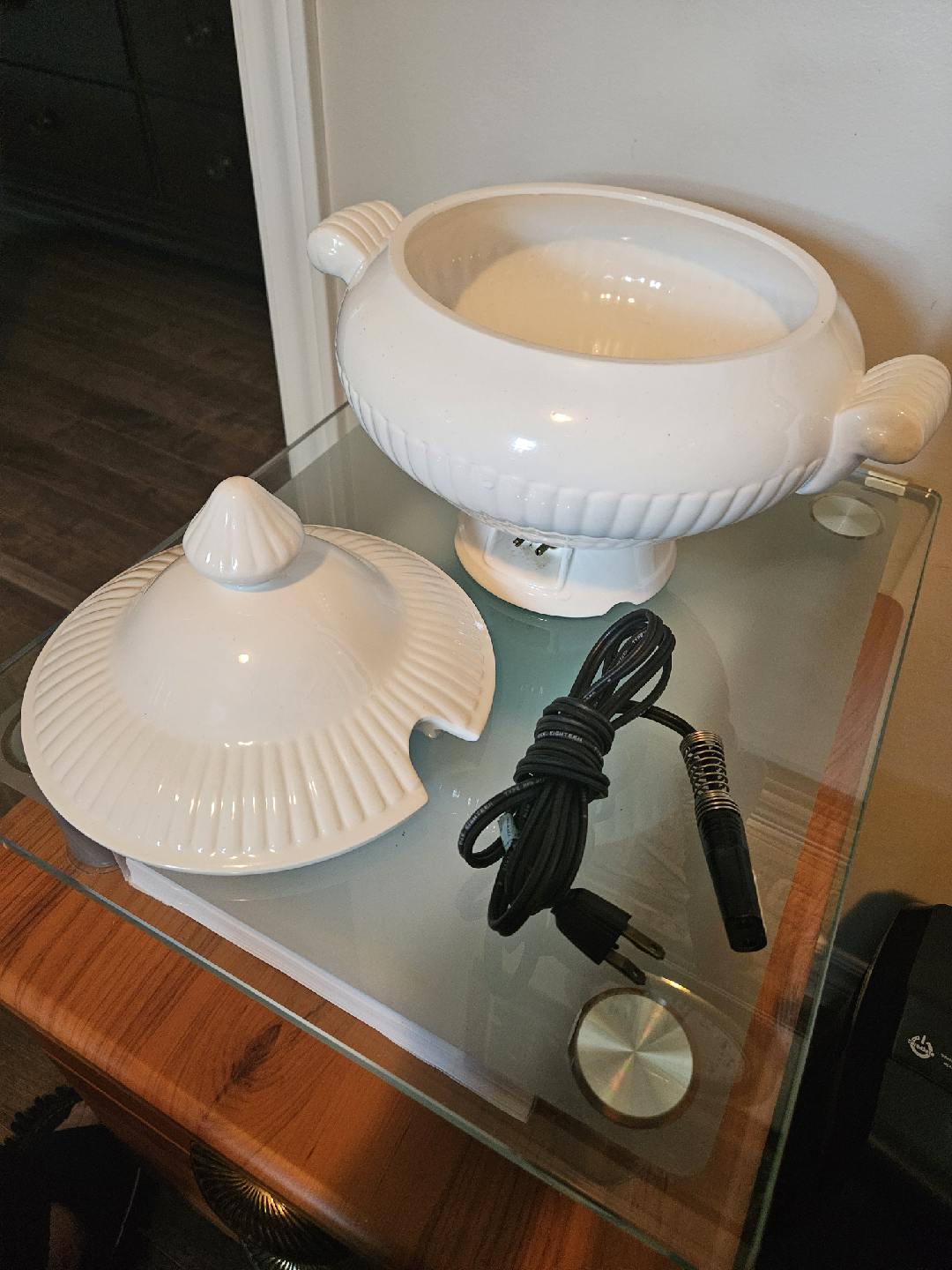 White Ceramic Electric soup tureen