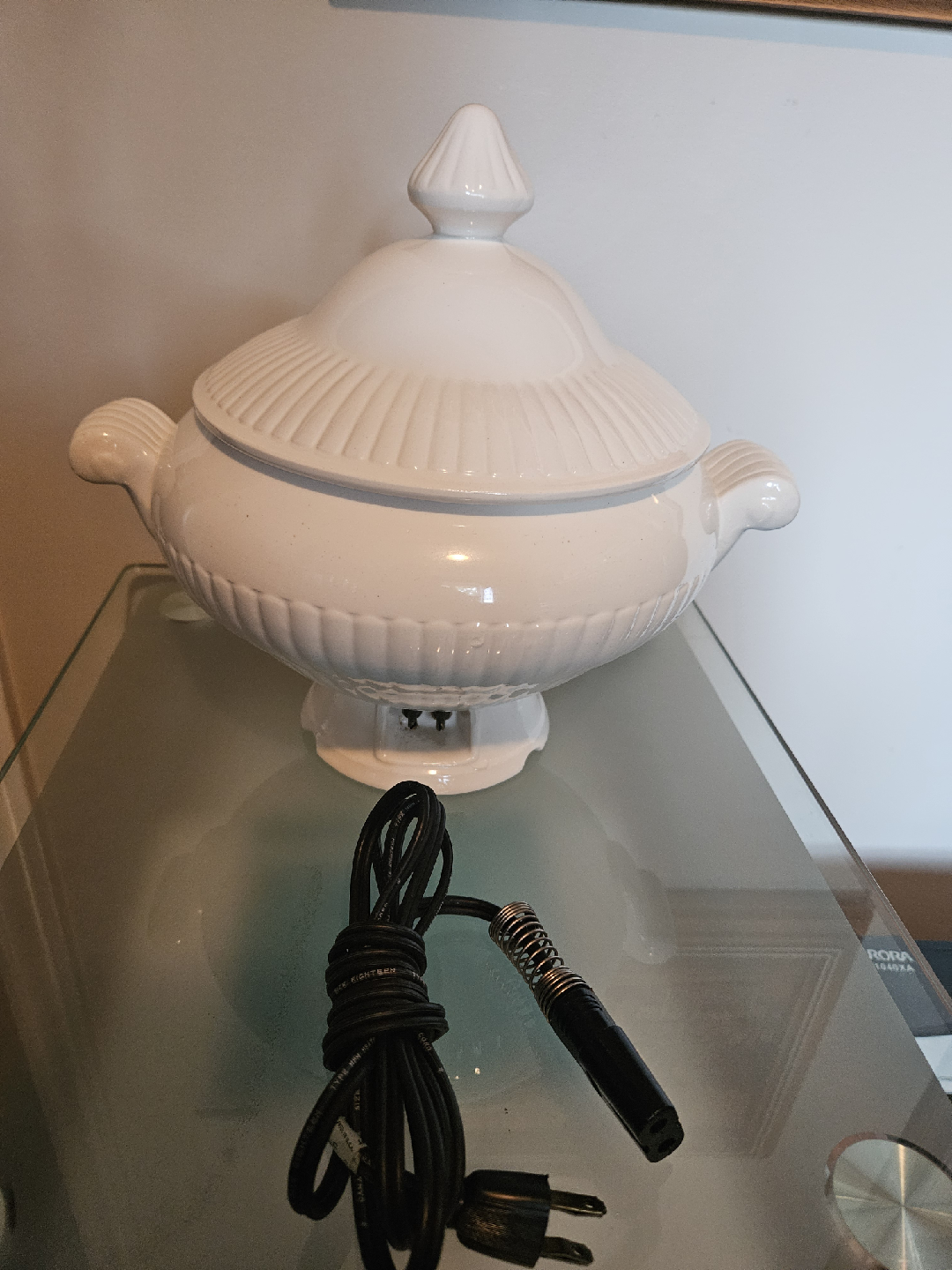 White Ceramic Electric soup tureen - photo 2
