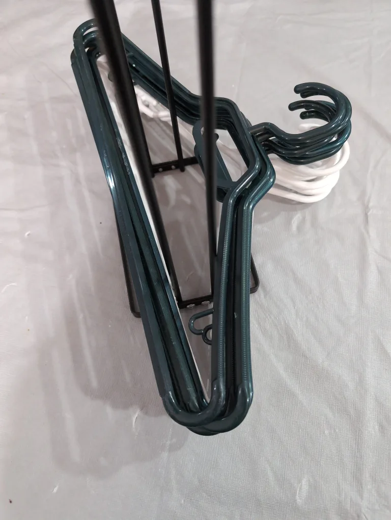 Clothes Hangers - Green & White thumbnail