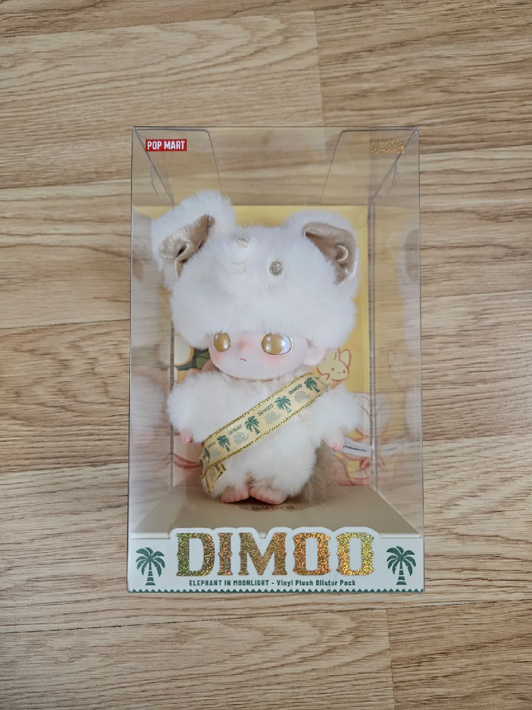 DIMOO - ELEPHANT IN MOONLIGHT thumbnail
