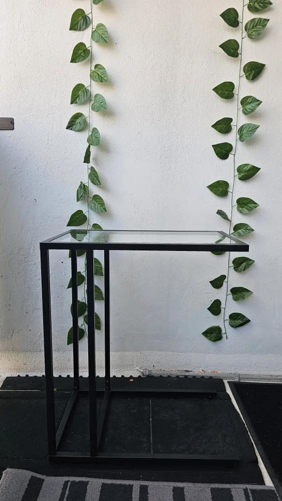 IKEA VITTSJÖ Laptop Stand - Black/Brown/Glass image indicator(4)