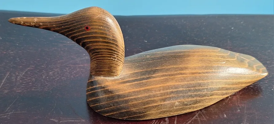 Georgian Bay Decoys Loon - Handmade Pine image indicator(3)