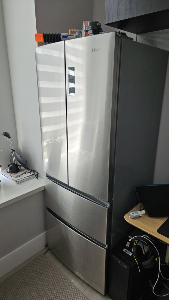 28 inch French Door Refrigerator