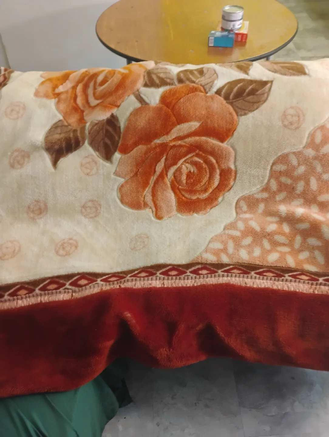 MEIYI Rose Pattern Blanket - Cozy & Warm image indicator(2)