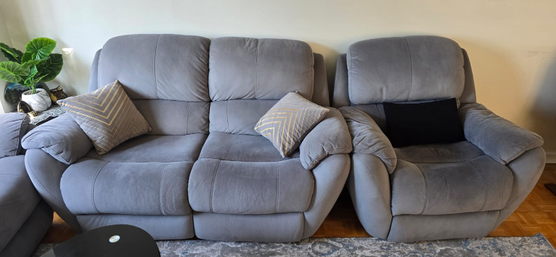 Grey Reclining Sectional Sofa Set - photo 4