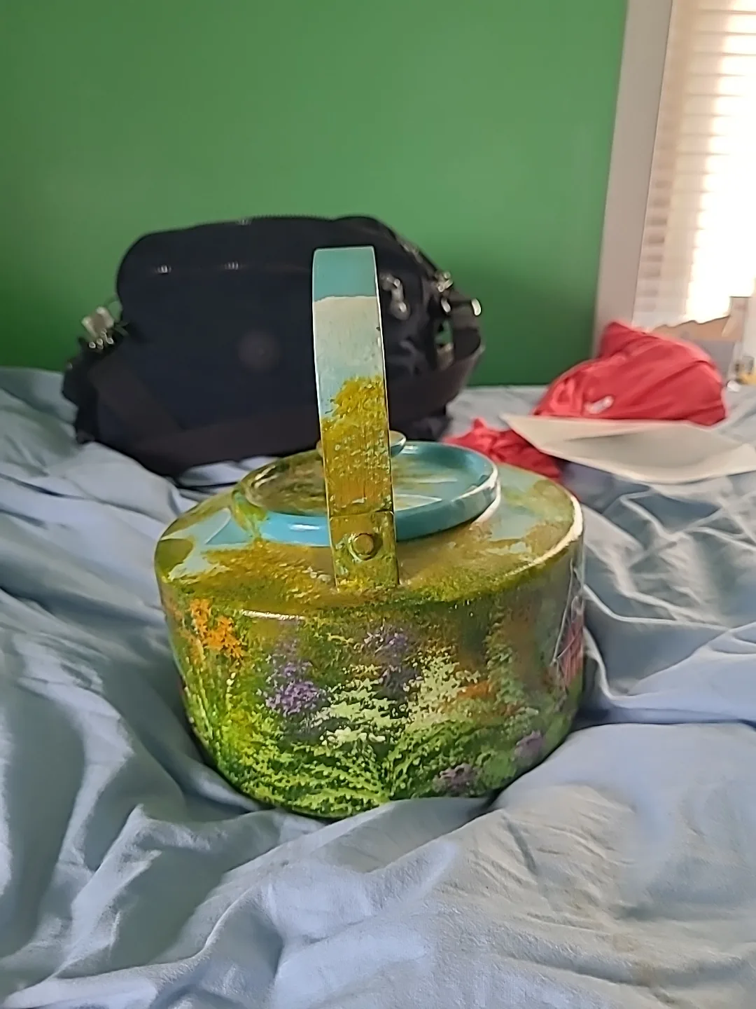 Hand-Painted Decorative Tea Kettle image indicator(3)