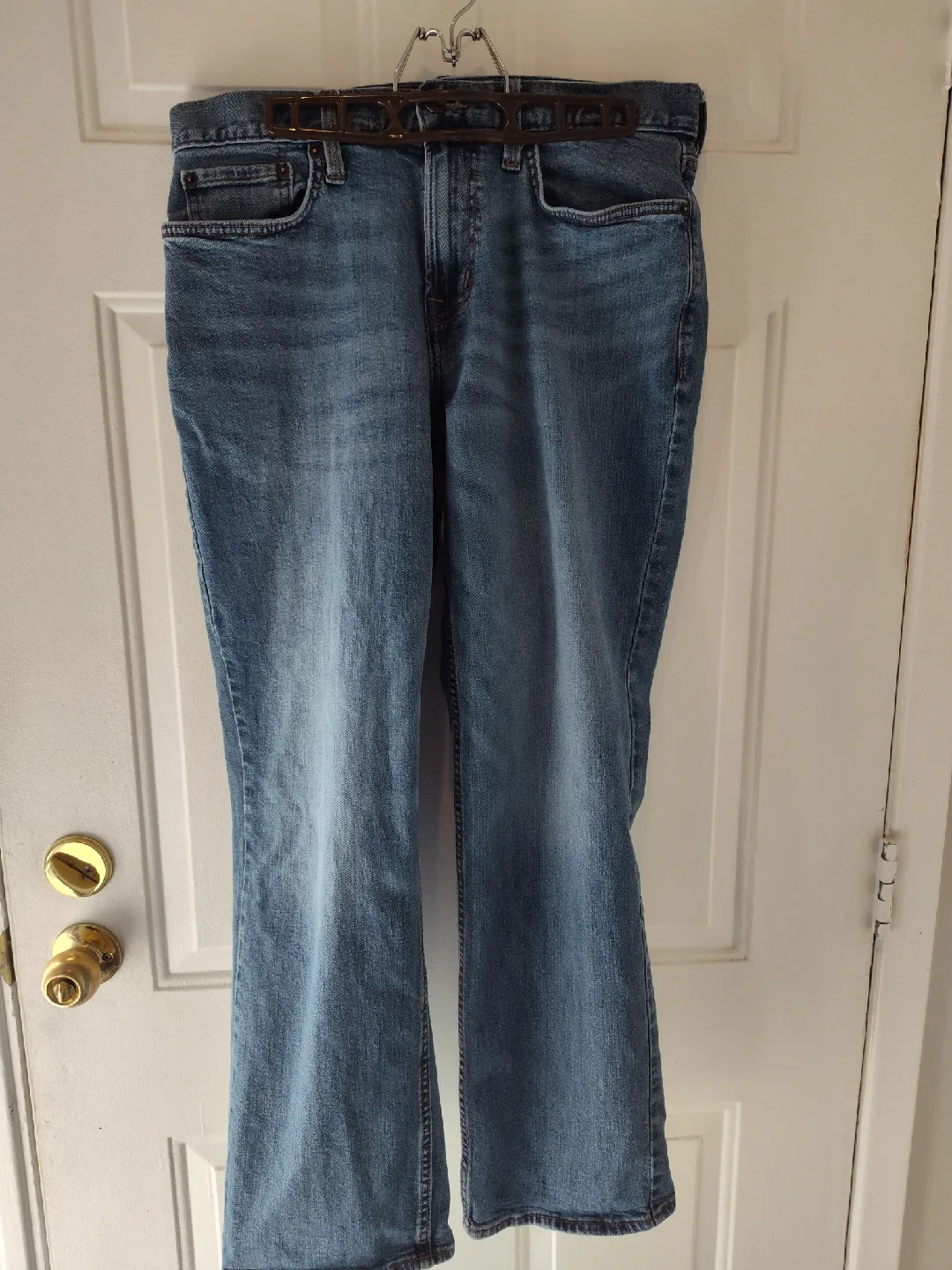 Old Navy Bootcut Jeans thumbnail