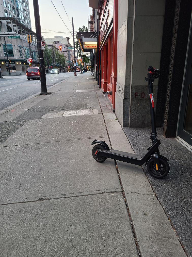 Electric Scooter - photo 2