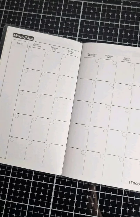 Mead 2-Year Undated Planner image indicator(2)