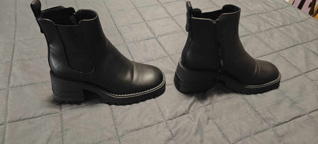 Black Chelsea Boots, Size 6