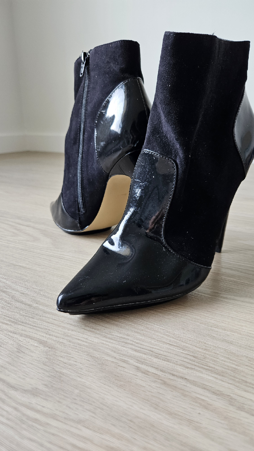 Black Ankle Boots - photo 2