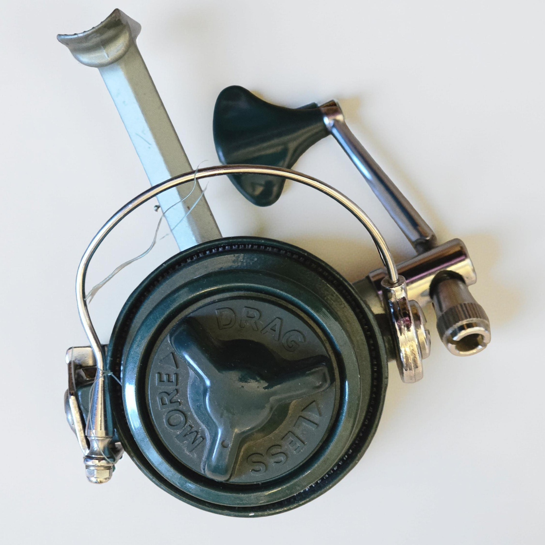 Vintage Heddon 212 Spinning FISHING REEL - photo 2