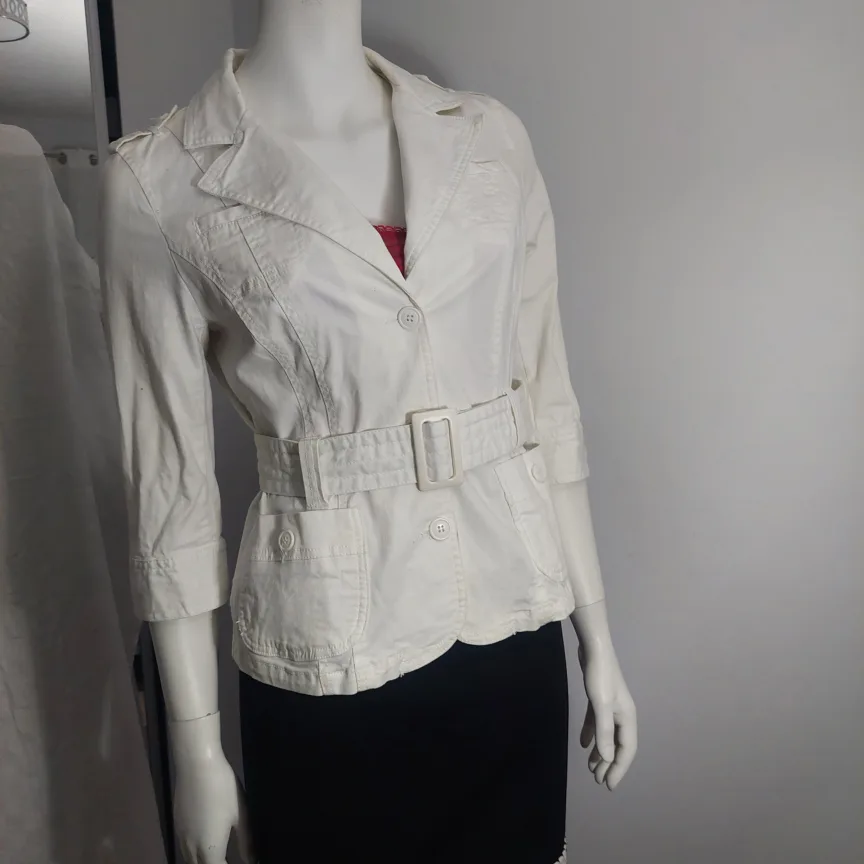 Casual Pure Comfort White Belted Jacket - M/M thumbnail