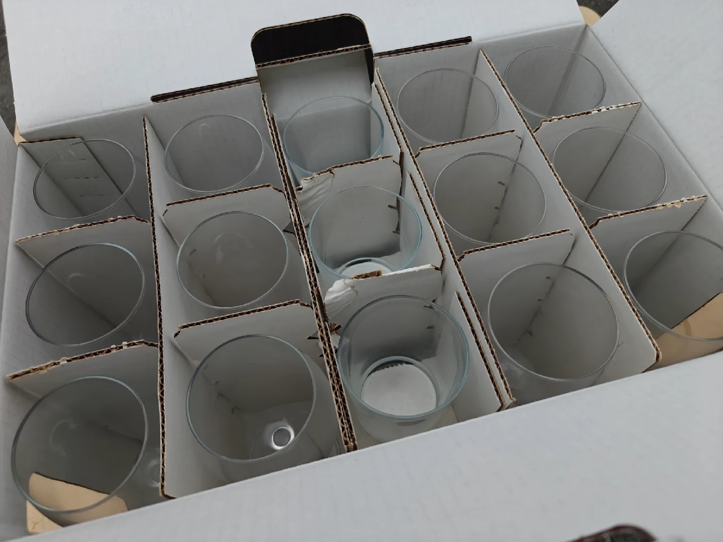 IKEA Svalka Glass Set - 18 Pieces 🥕 image indicator(3)