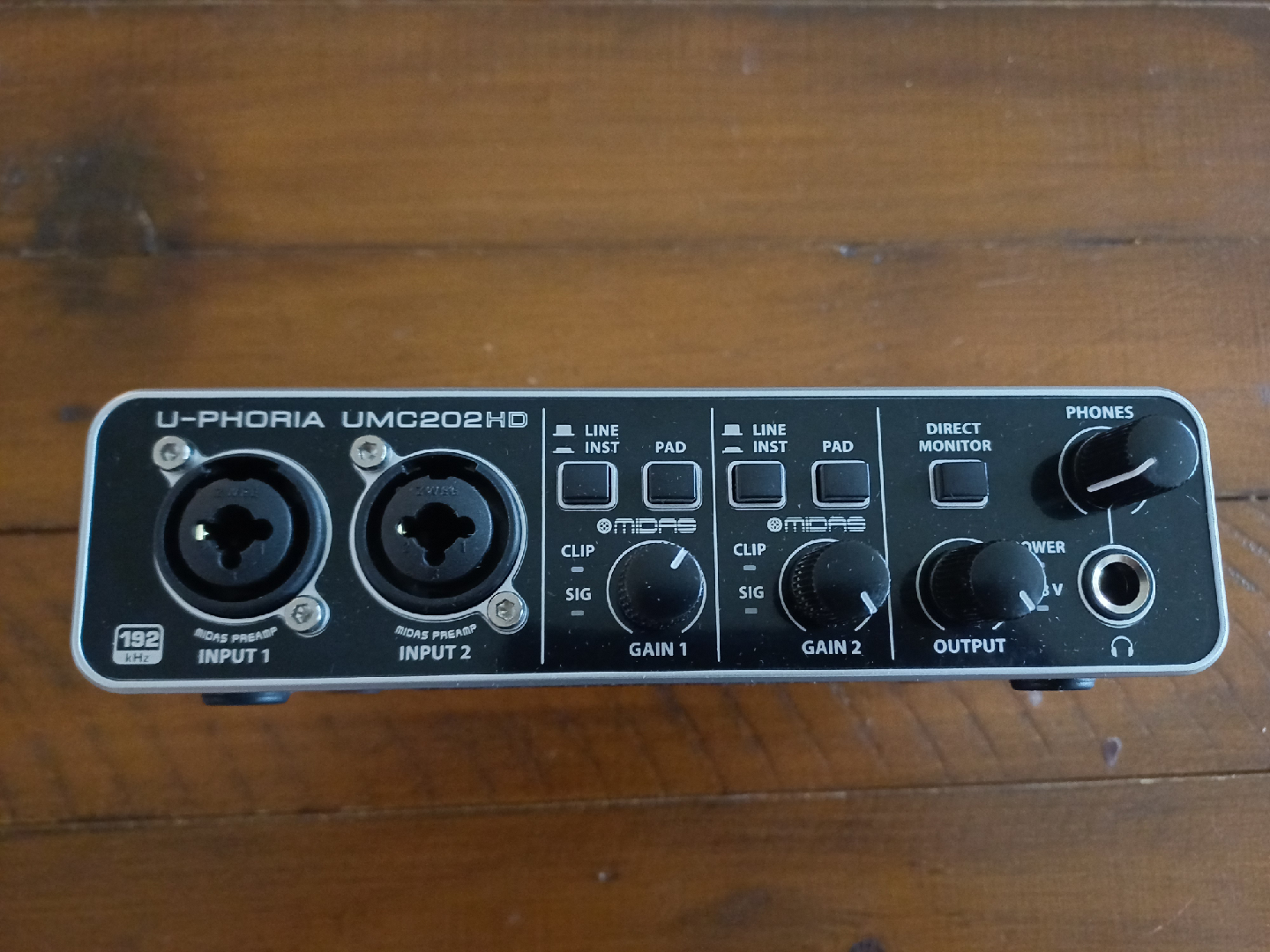 Behringer U-PHORIA UMC202HD Audio Interface - photo 2