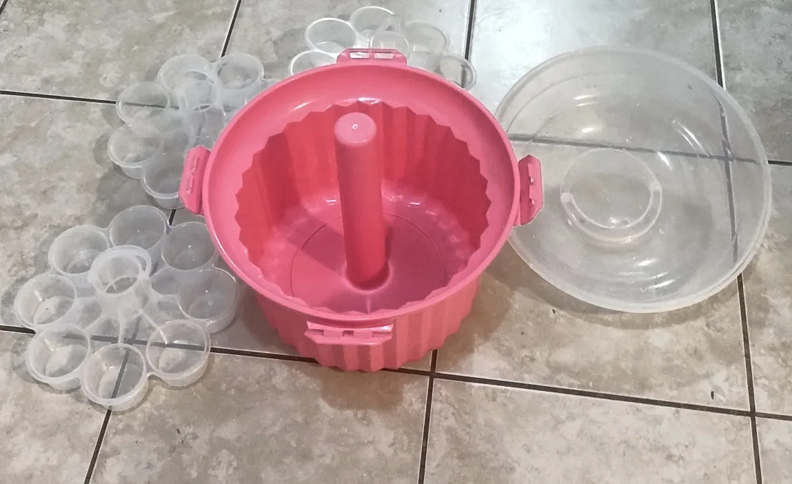 Pink Cupcake holder image indicator(3)