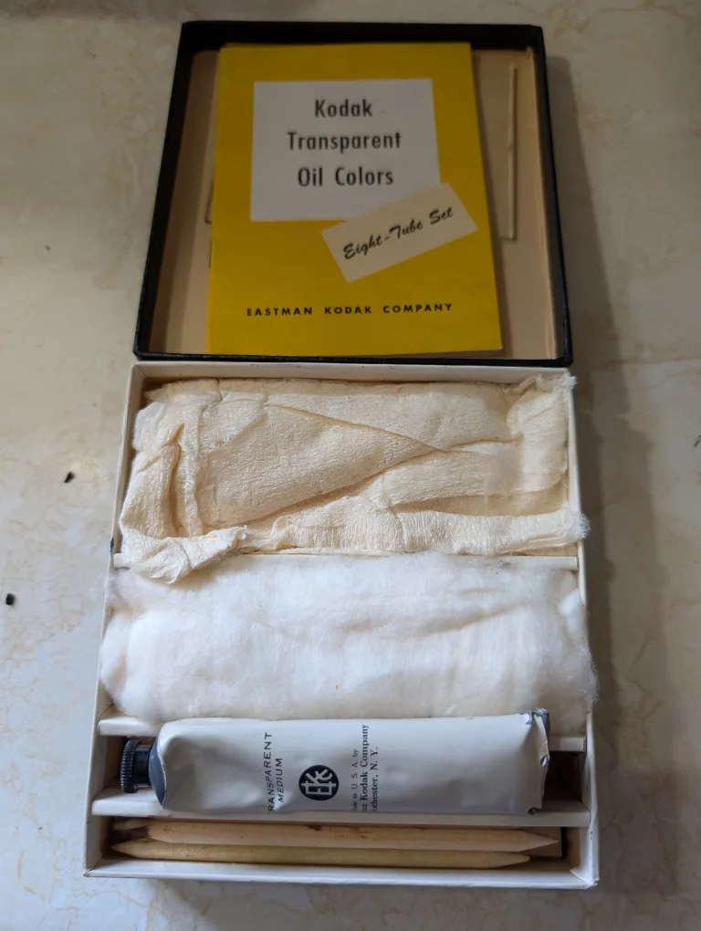 Kodak Transparent Oil Colors Eight-Tube Set image indicator(6)