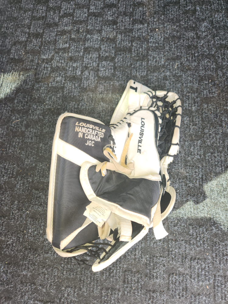 Louisville & TPS Hockey Catching Glove - photo 3