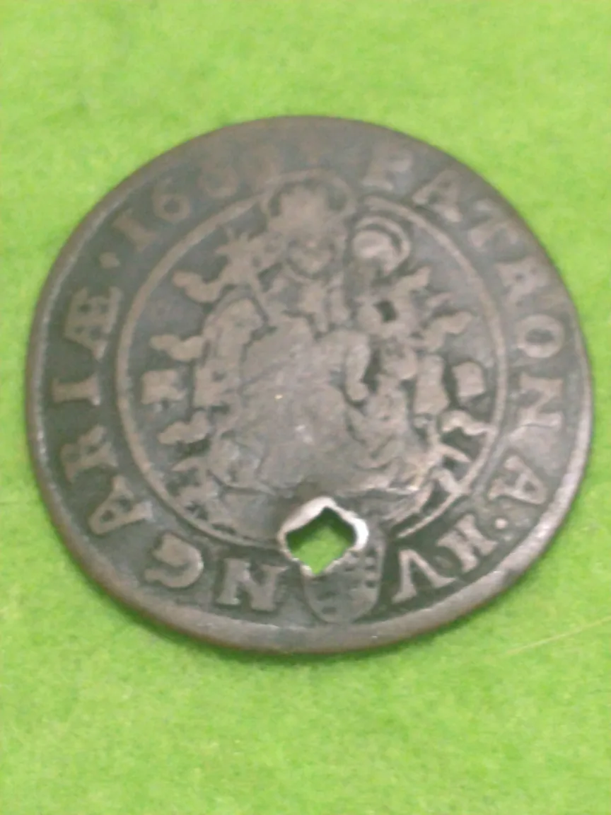 HOLED 1669 Hungary Leopold I Hogmouth silver 6 kreuzer image indicator(4)