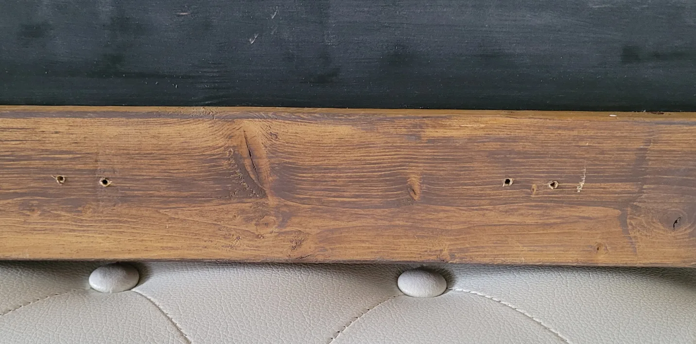 Rustic Wood Chalkboard Sign image indicator(2)