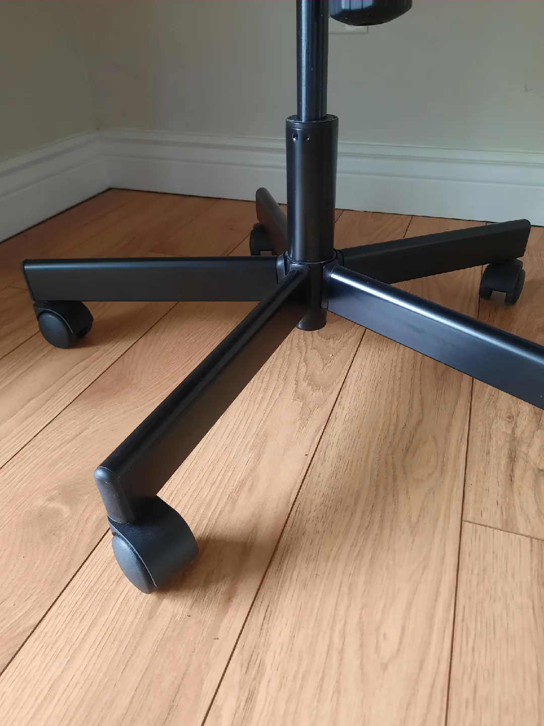 Tan Faux Leather Office Chair image indicator(5)