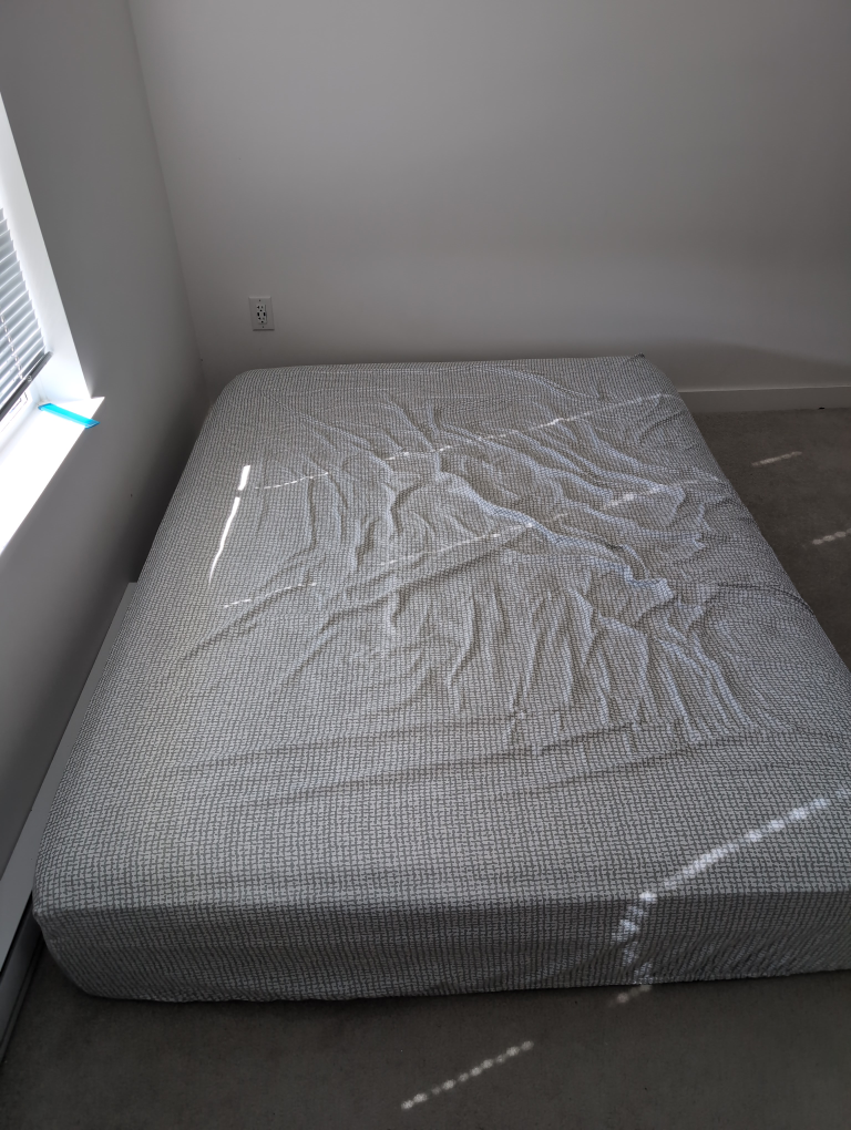 Queen Size Mattress - photo 2
