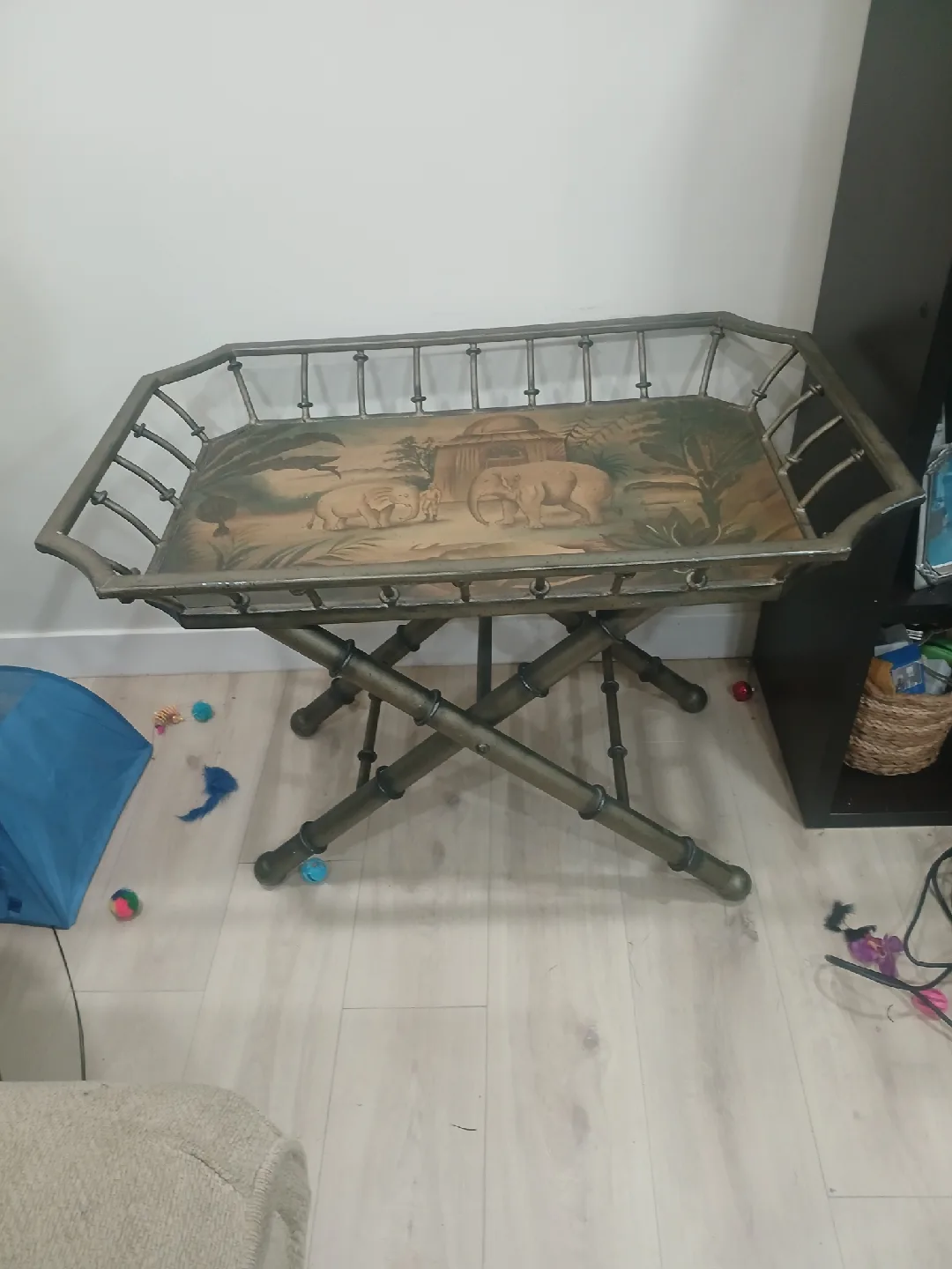 Vintage Style Folding Tray Table