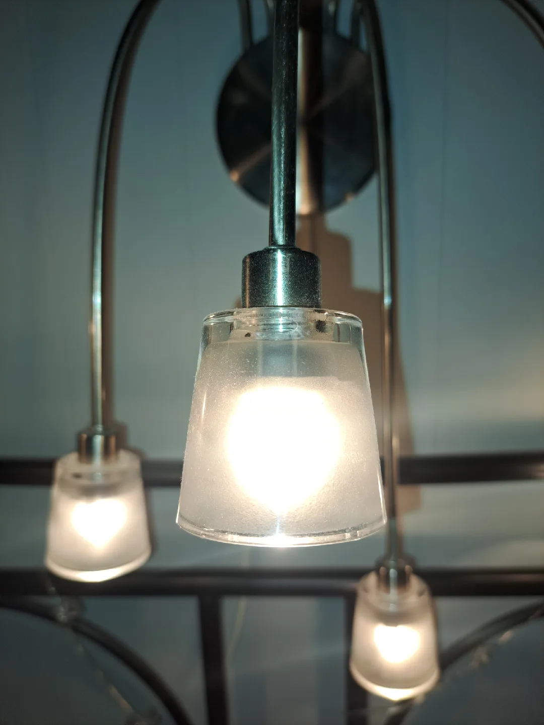 Modern 5-Light wall Fixture plugs into the outlet image indicator(2)