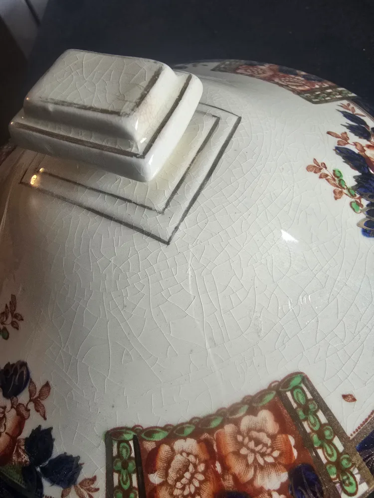 Windsor Derby , Thomas Hughes & Son Bowl with Lid image indicator(7)