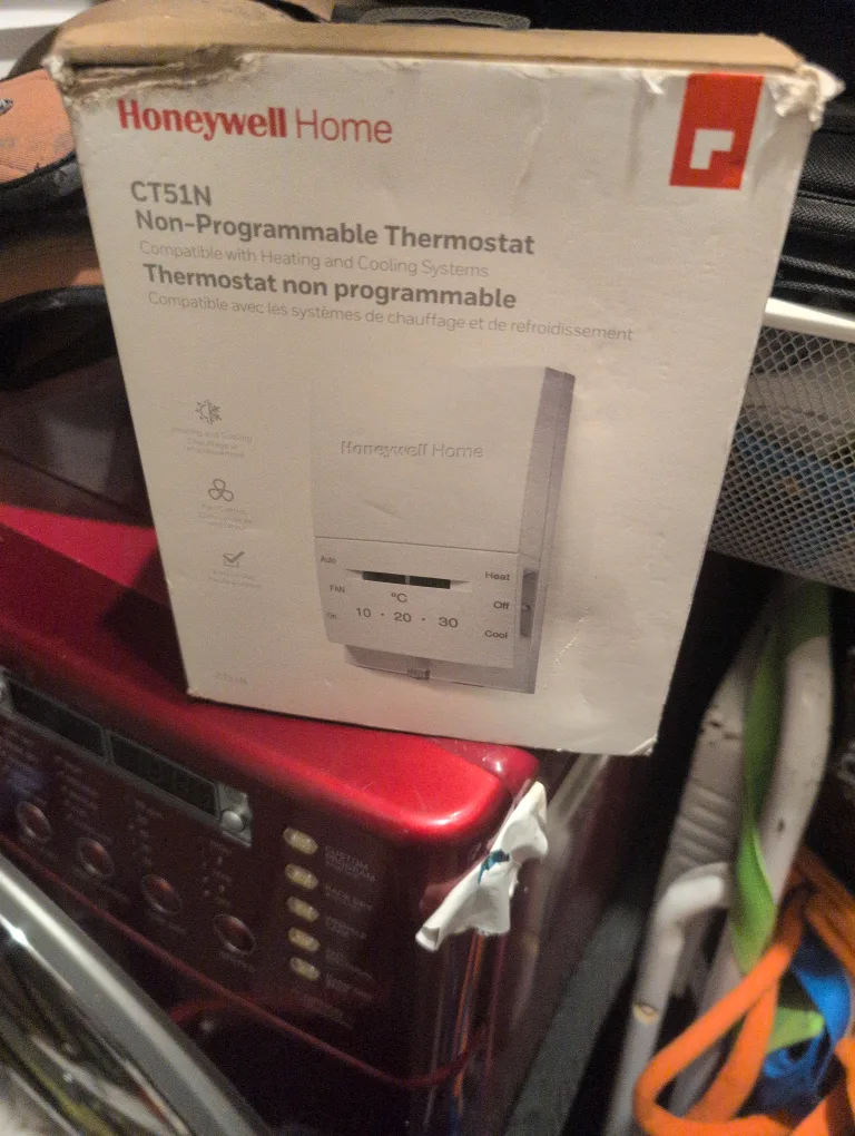 Honeywell Home CT51N Non-Programmable Thermostat thumbnail