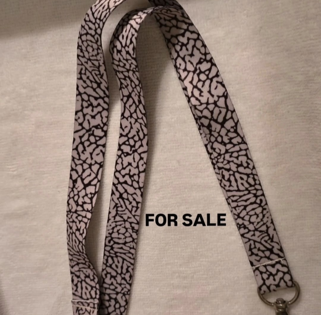Air Jordan lanyard necklace name - photo 2