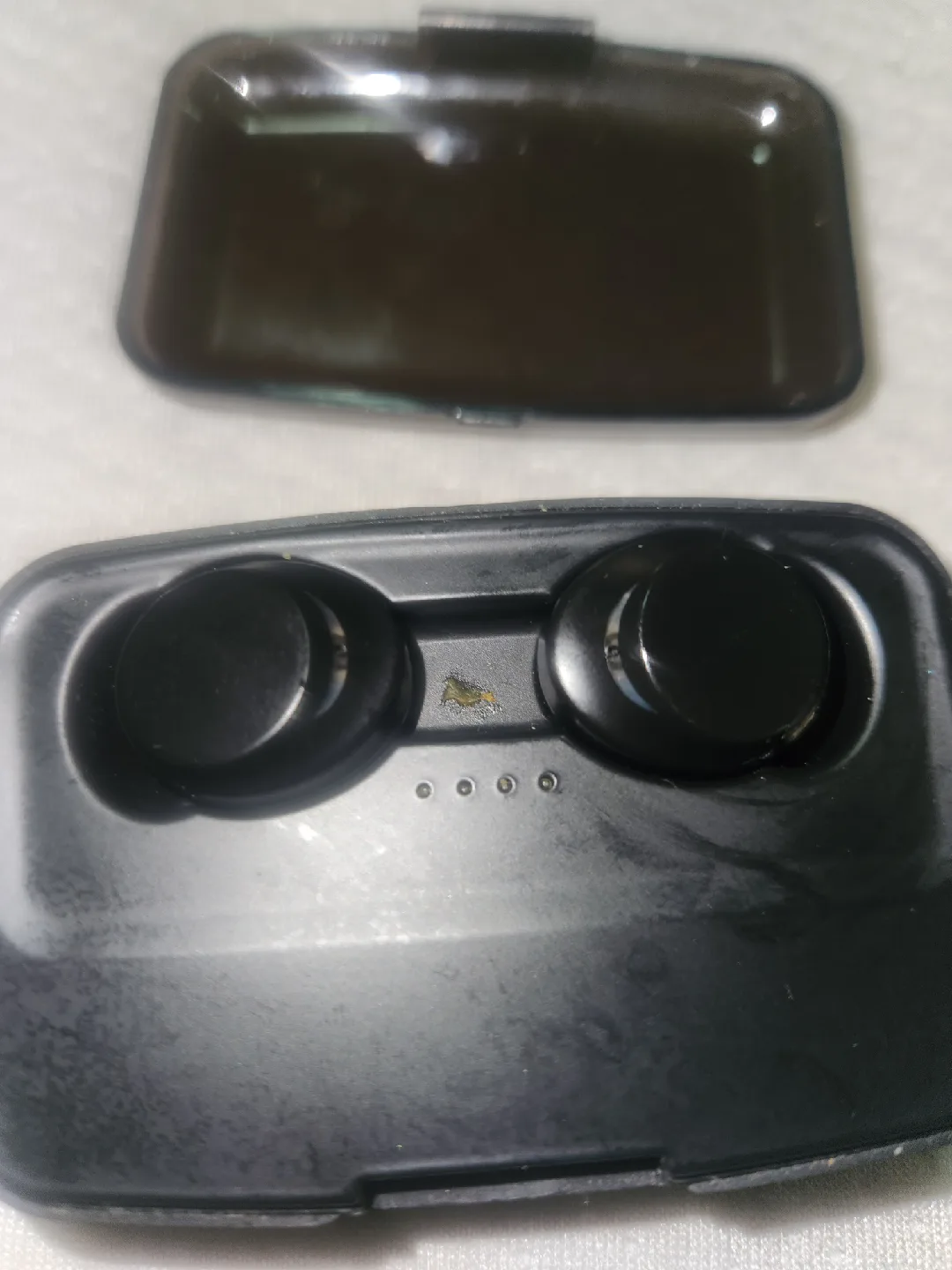Used C3 Black Wireless Earbuds