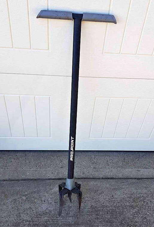 Claw Cultivating tool