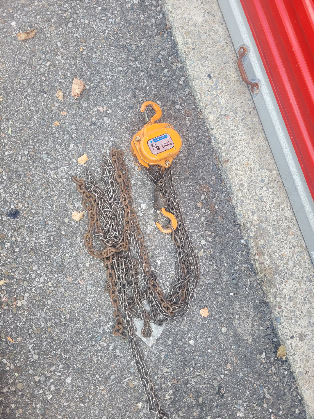 Mastercraft 1/2 Tonne Chain Hoist