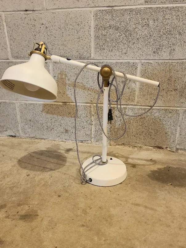 IKEA Ranarp White Table Lamp -heavy duty image indicator(2)