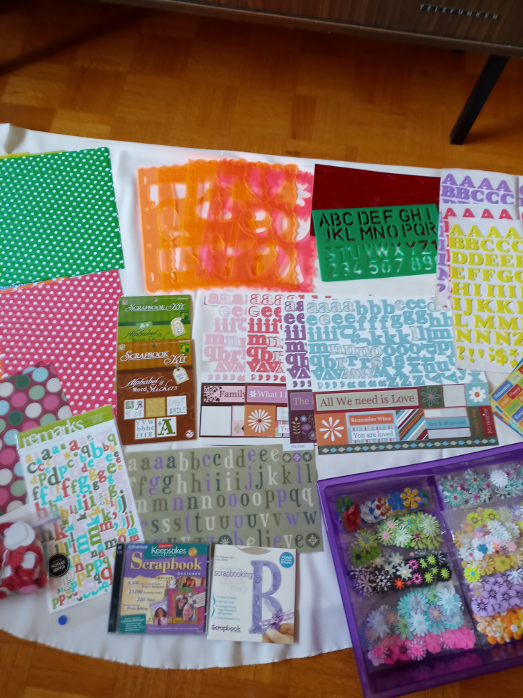 huge lot of scrapbook supplies. - photo 2
