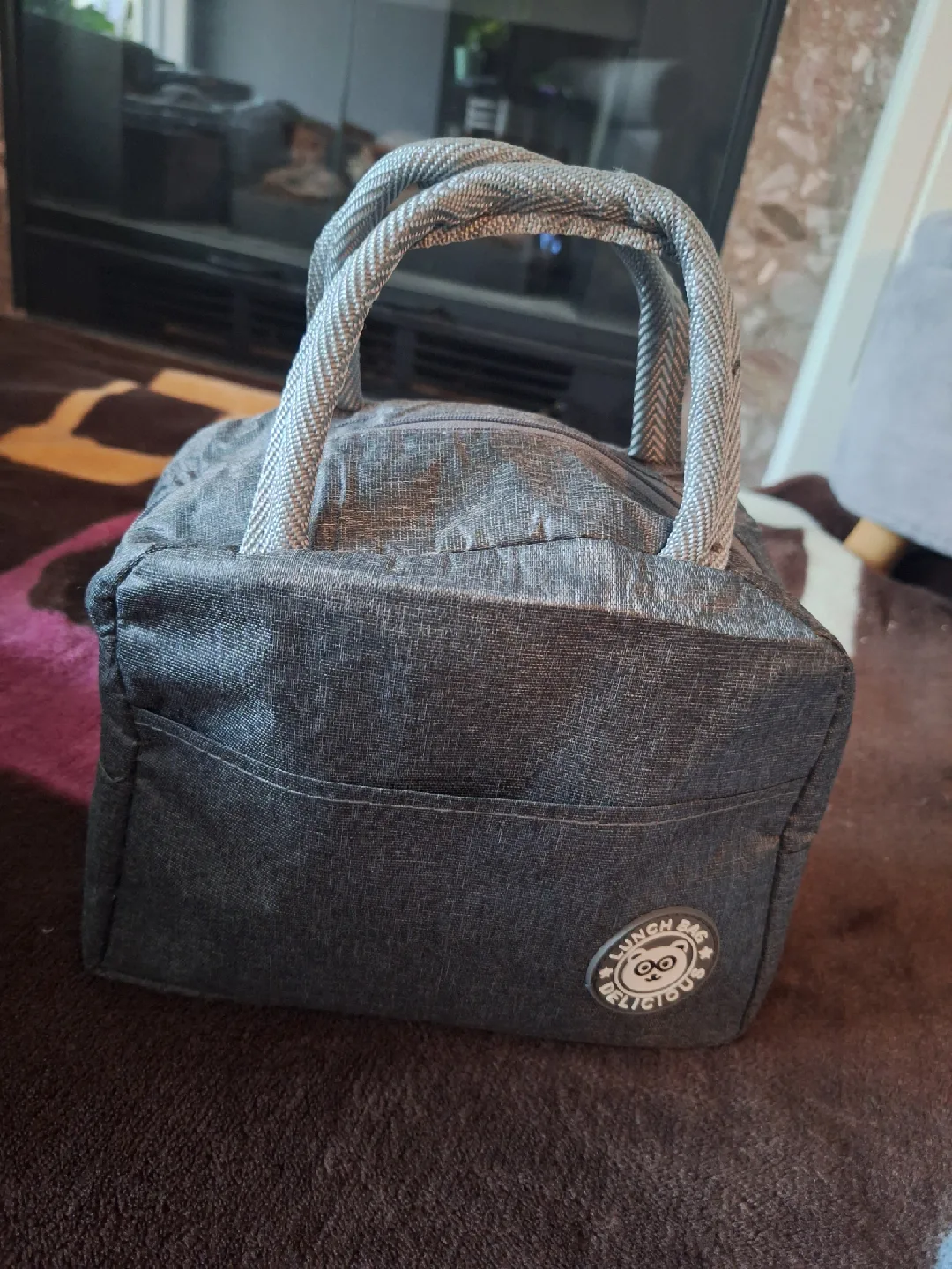 NEW Lunch Bag, Lunchbox, and Water Bottle Set image indicator(4)