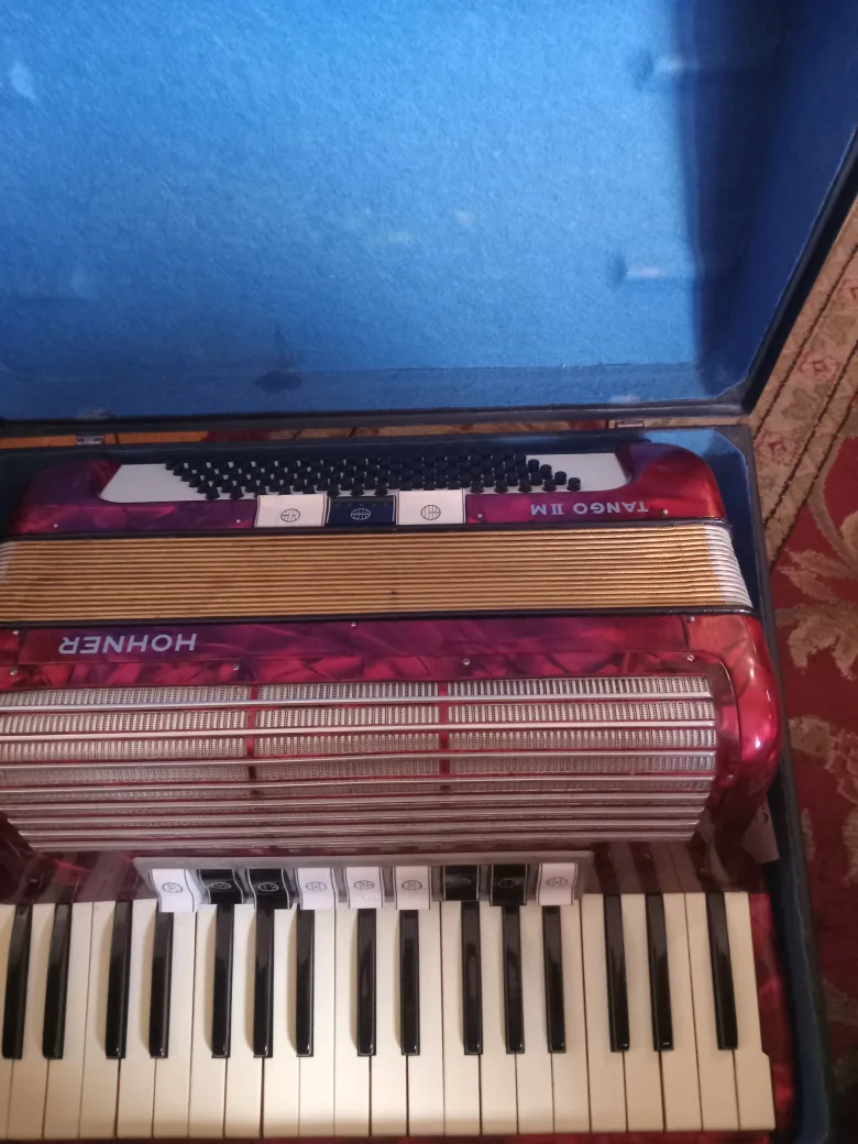 Hohner Tango II M Accordion image indicator(8)