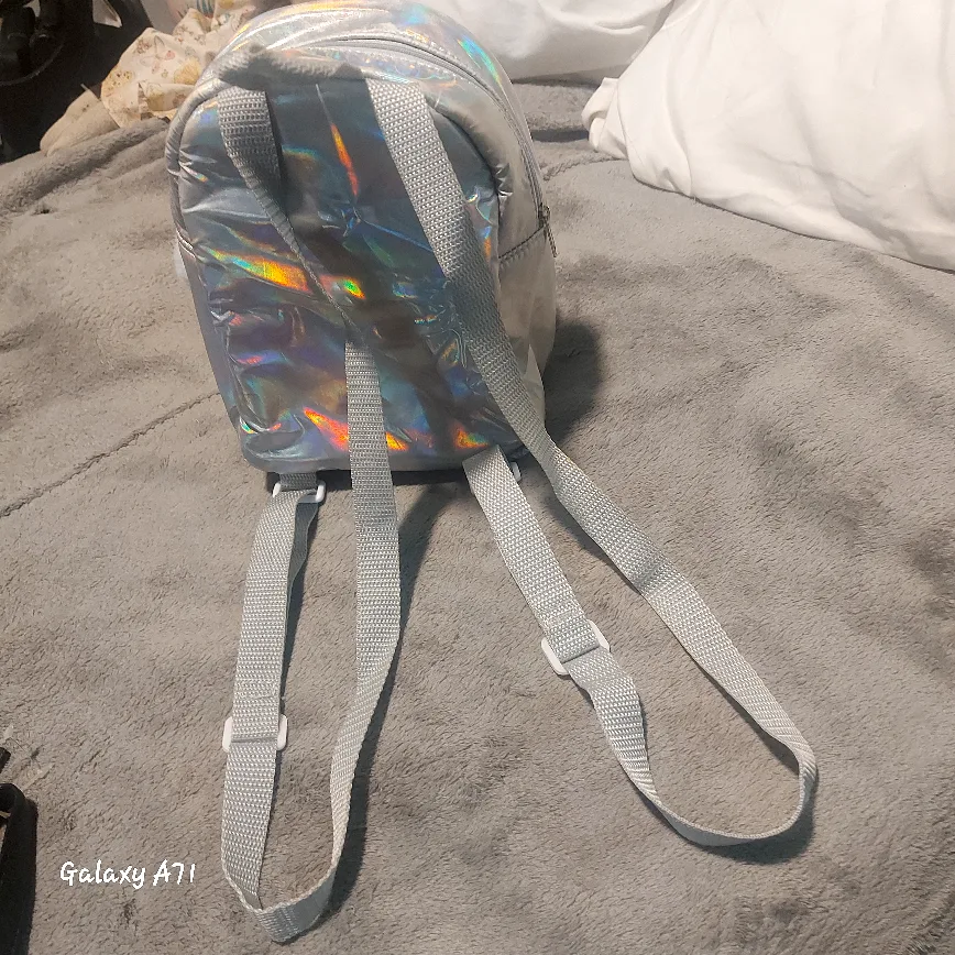 *** CHILD'S SIZED BACKPACK *** image indicator(4)