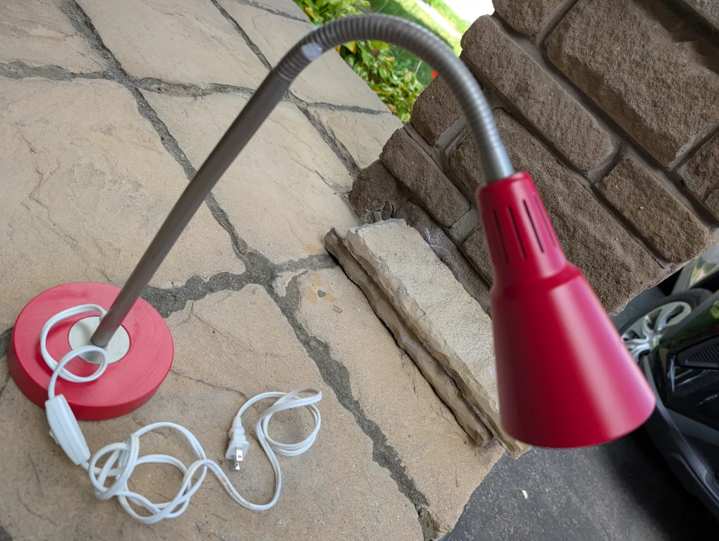 IKEA KVART Red Desk Lamp thumbnail