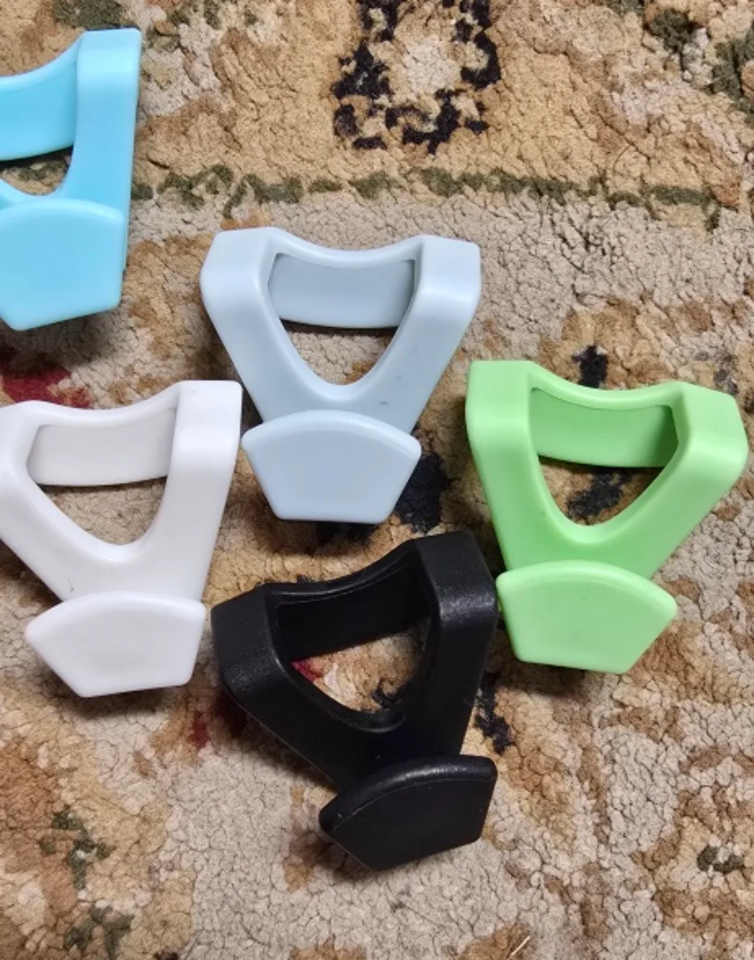 22 for $10 New HOUSE DAY Closet Organizer Hanger Connectors image indicator(2)