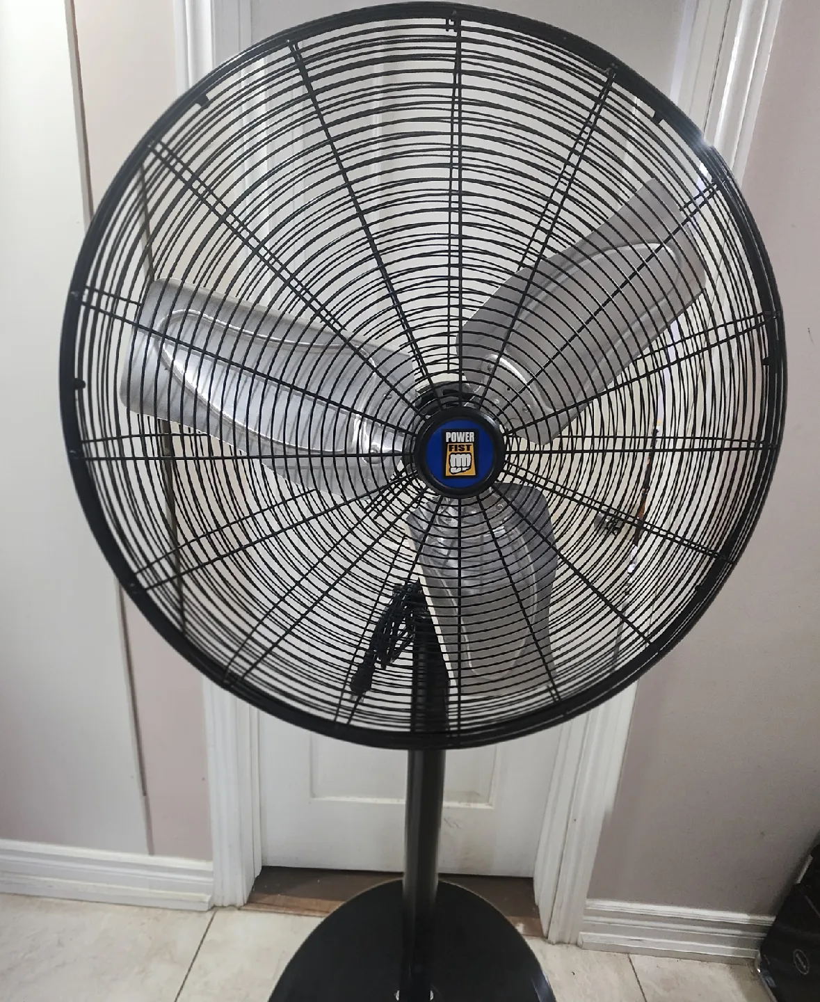 Power fest 30 inch Pedestal Fan image indicator(3)