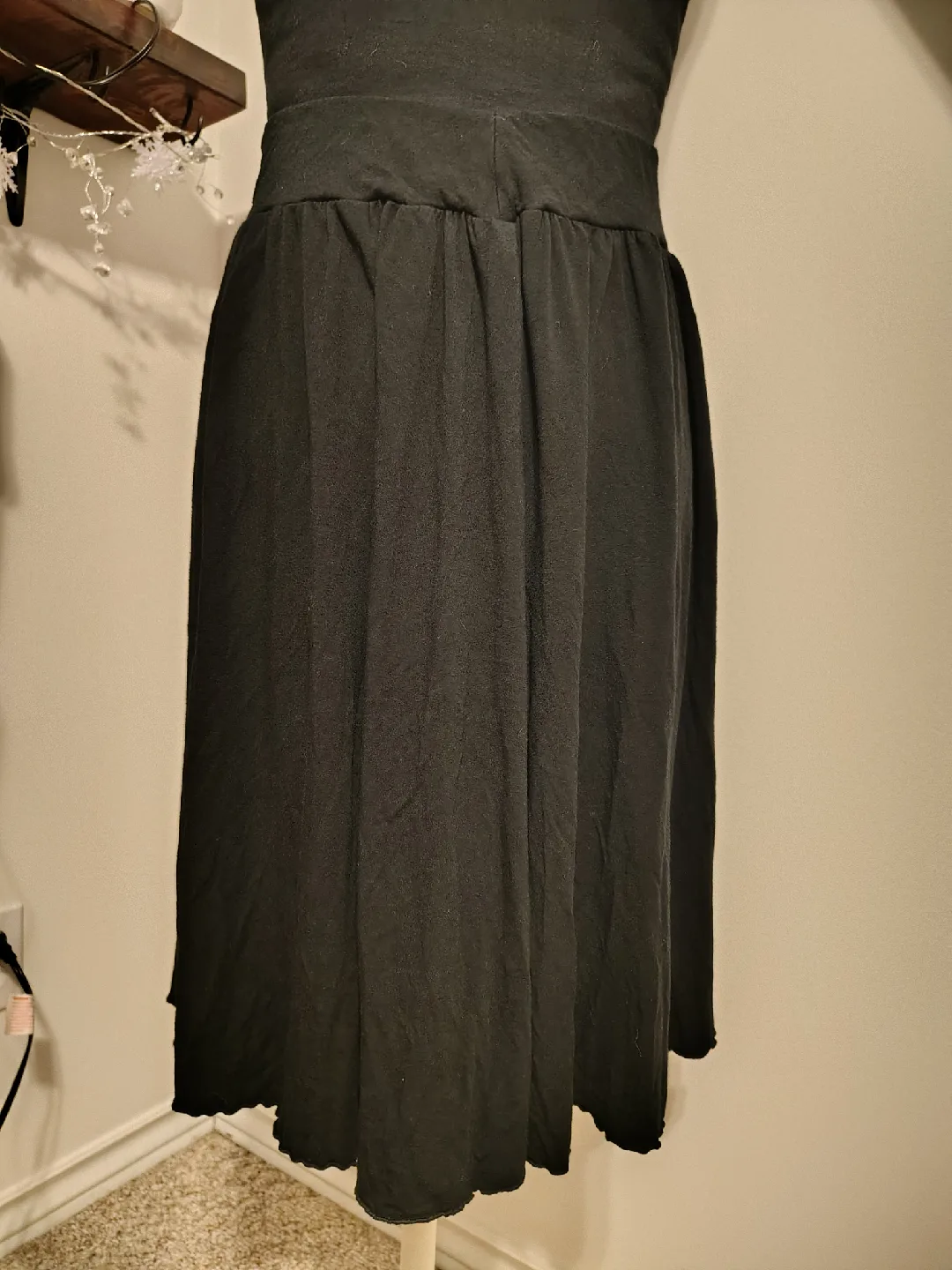 Black Skirt thumbnail