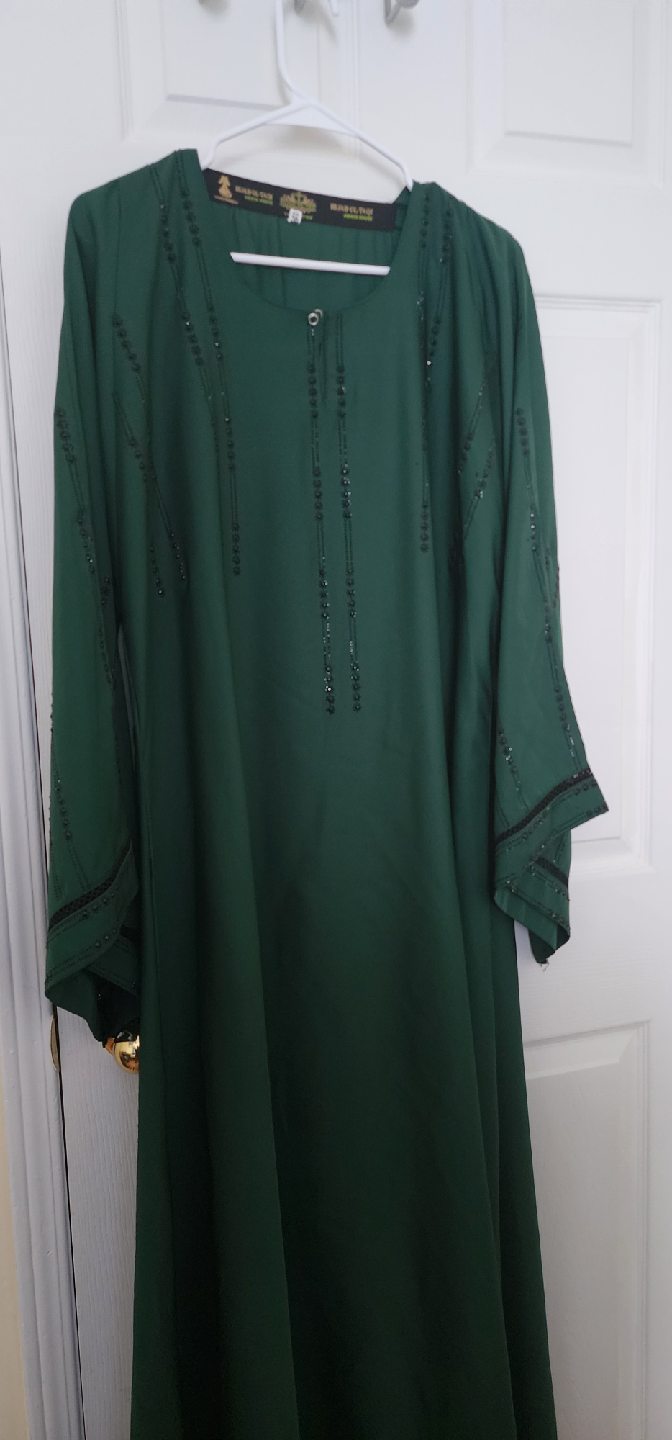 🌿 Elegant Dark Green Abaya – Size 56 – Made in Dubai 🌿