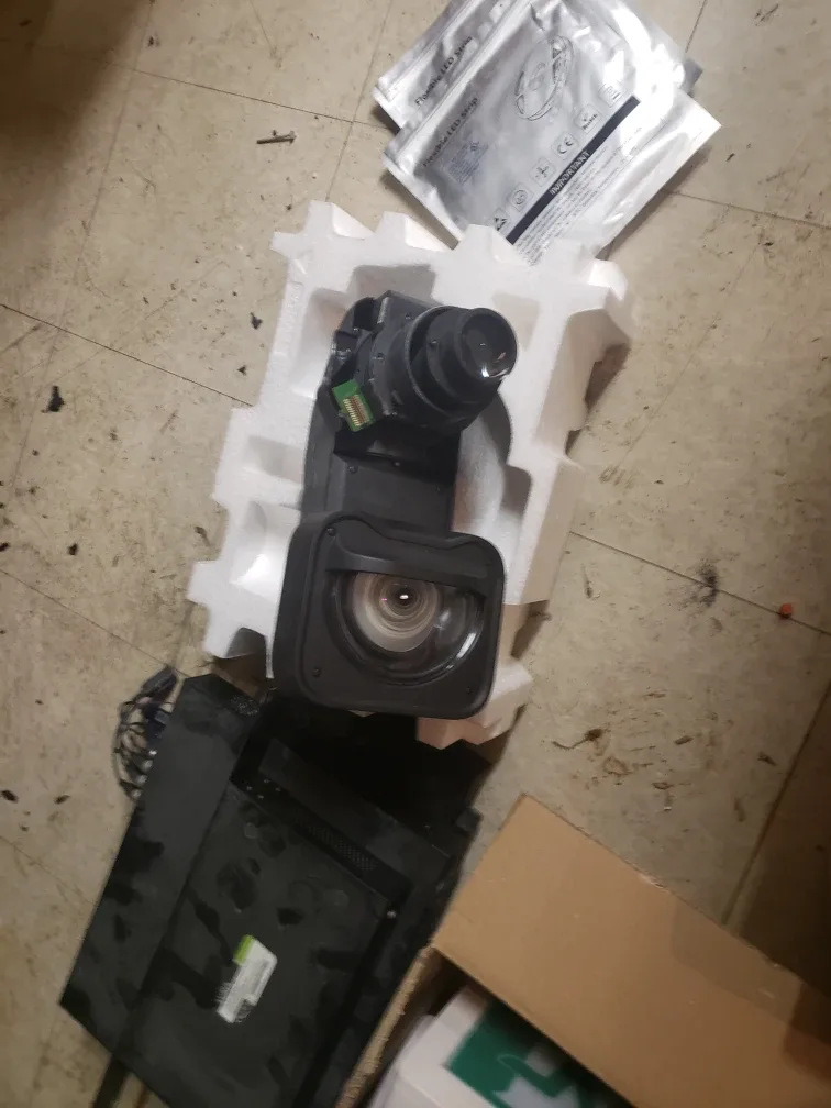 Epson ELPLX01S Projector Lens image indicator(2)