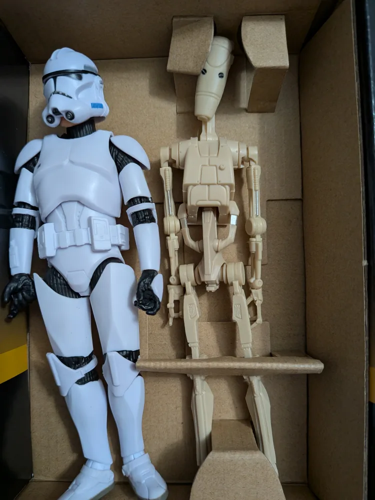 Star Wars The Black Series Phase II Clone Trooper & Battle Droid image indicator(2)
