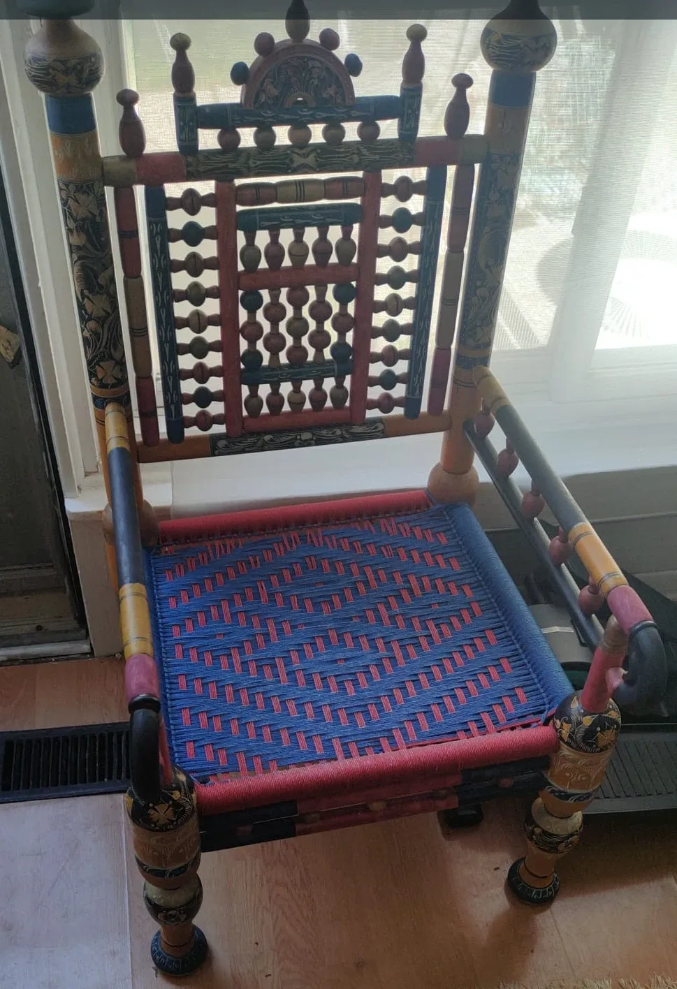 Handcrafted Wooden Chair thumbnail